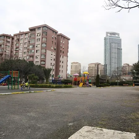 Lejlighed Site Icinde Guvenlikli Istanbul